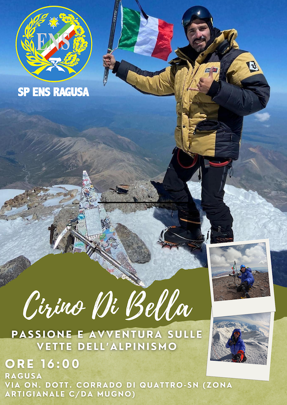 Verde_Fotografico_Strappato_Composizione_Soggiorno_Montagna_Volantino.png